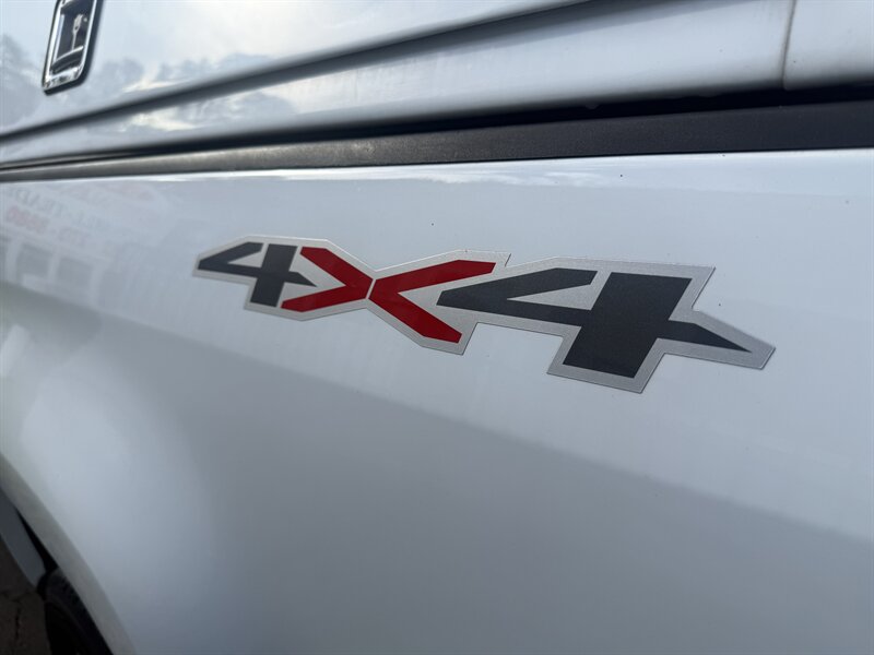 2022 Chevrolet Colorado LT - Photo 11 - Lecanto, FL 34461