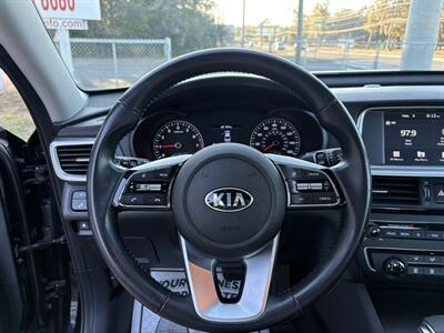 2020 Kia Optima S   - Photo 9 - Lecanto, FL 34461