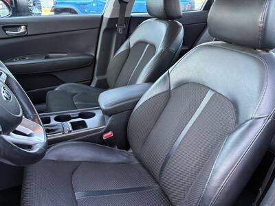 2020 Kia Optima S   - Photo 8 - Lecanto, FL 34461