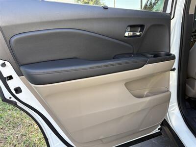2020 Honda Pilot Elite   - Photo 23 - Lecanto, FL 34461