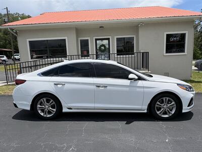 2019 Hyundai SONATA Sport   - Photo 4 - Lecanto, FL 34461