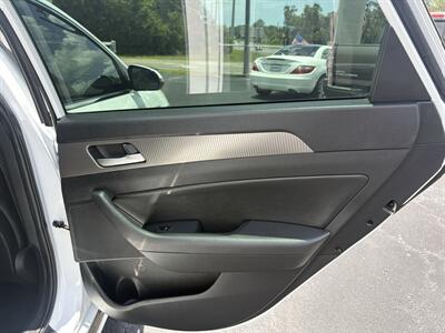 2019 Hyundai SONATA Sport   - Photo 22 - Lecanto, FL 34461