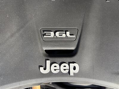 2021 Jeep Wrangler Unlimited Sahara   - Photo 26 - Lecanto, FL 34461