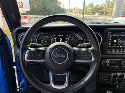 2021 Jeep Wrangler Unlimited Sahara   - Photo 8 - Lecanto, FL 34461