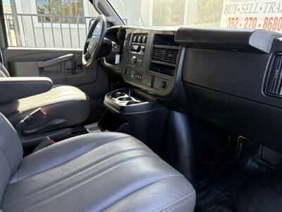 2023 GMC Savana 2500   - Photo 16 - Lecanto, FL 34461