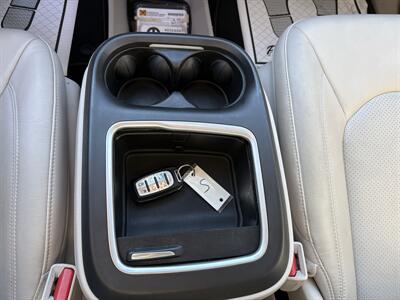 2021 Chrysler Pacifica Touring L   - Photo 15 - Lecanto, FL 34461