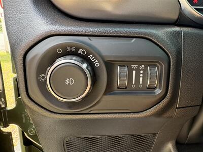 2022 Jeep Wrangler Unlimited Willys   - Photo 16 - Lecanto, FL 34461