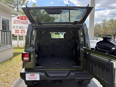 2022 Jeep Wrangler Unlimited Willys   - Photo 28 - Lecanto, FL 34461