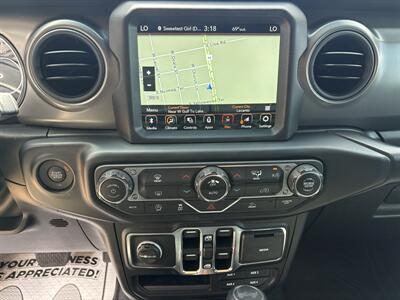 2022 Jeep Wrangler Unlimited Willys   - Photo 12 - Lecanto, FL 34461