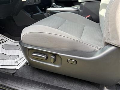 2022 Toyota Tacoma SR5 V6   - Photo 15 - Lecanto, FL 34461