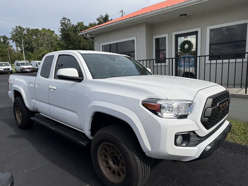 2022 Toyota Tacoma SR5 V6   - Photo 1 - Lecanto, FL 34461