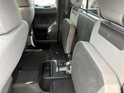 2022 Toyota Tacoma SR5 V6   - Photo 9 - Lecanto, FL 34461