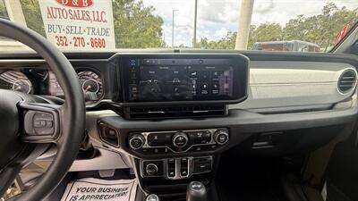 2025 Jeep Wrangler Sport - Photo 23 - Lecanto, FL 34461