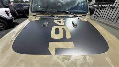 2025 Jeep Wrangler Sport - Photo 4 - Lecanto, FL 34461