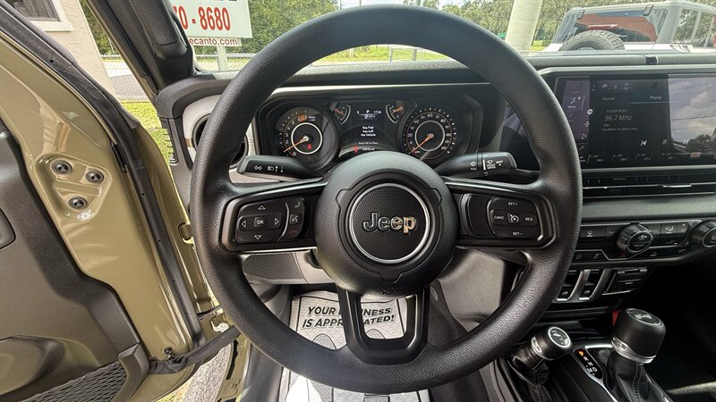 2025 Jeep Wrangler Sport - Photo 19 - Lecanto, FL 34461
