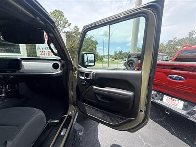 2025 Jeep Wrangler Sport - Photo 31 - Lecanto, FL 34461