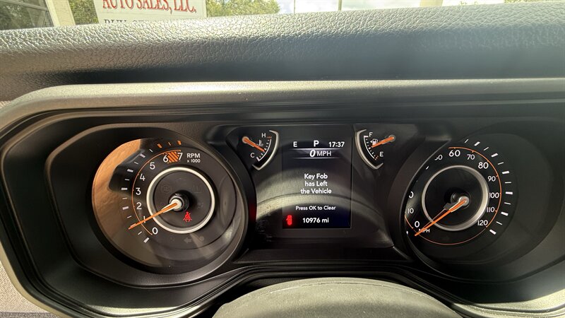 2025 Jeep Wrangler Sport - Photo 20 - Lecanto, FL 34461