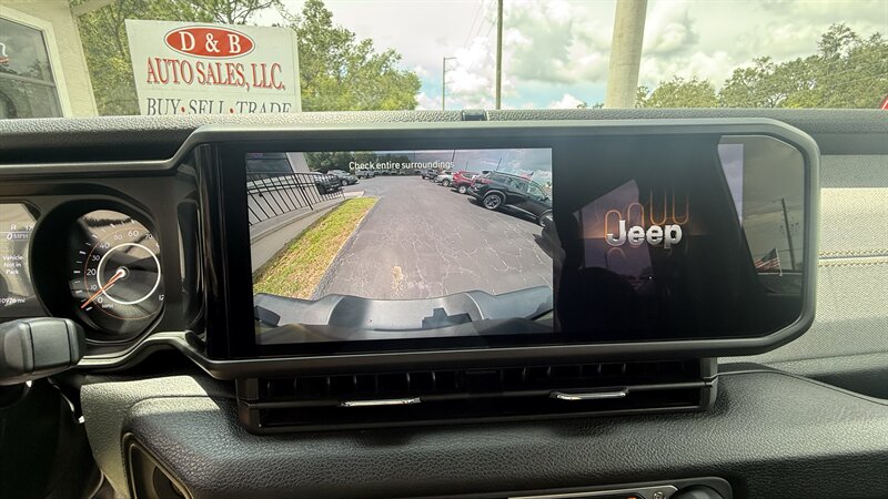 2025 Jeep Wrangler Sport - Photo 24 - Lecanto, FL 34461