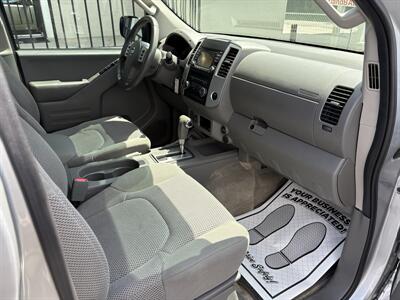 2017 Nissan Frontier SV   - Photo 18 - Lecanto, FL 34461