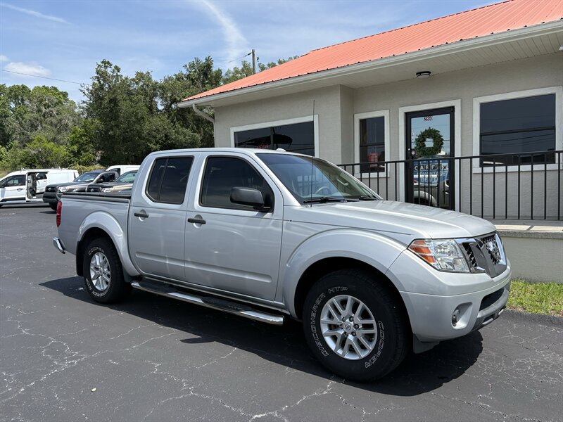 2017 Nissan Frontier SV   - Photo 1 - Lecanto, FL 34461