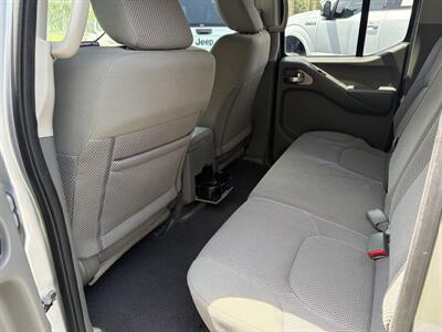 2017 Nissan Frontier SV   - Photo 25 - Lecanto, FL 34461