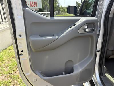 2017 Nissan Frontier SV   - Photo 24 - Lecanto, FL 34461
