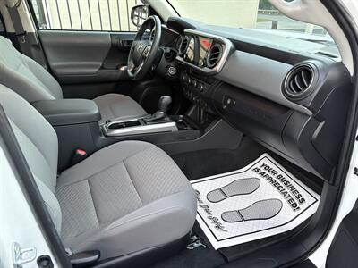 2022 Toyota Tacoma SR5 V6   - Photo 23 - Lecanto, FL 34461