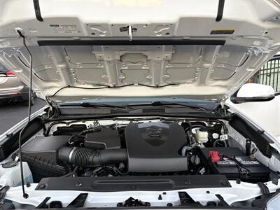 2022 Toyota Tacoma SR5 V6   - Photo 25 - Lecanto, FL 34461