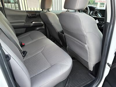 2022 Toyota Tacoma SR5 V6   - Photo 21 - Lecanto, FL 34461
