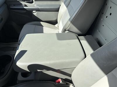 2018 Nissan NV 2500 HD SV   - Photo 20 - Lecanto, FL 34461
