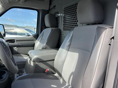 2018 Nissan NV 2500 HD SV   - Photo 9 - Lecanto, FL 34461
