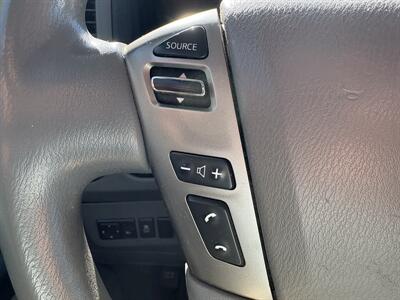 2018 Nissan NV 2500 HD SV   - Photo 36 - Lecanto, FL 34461