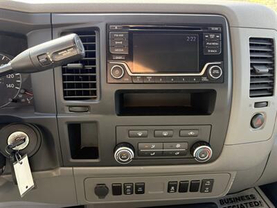 2018 Nissan NV 2500 HD SV   - Photo 15 - Lecanto, FL 34461