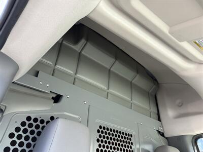 2018 Nissan NV 2500 HD SV   - Photo 24 - Lecanto, FL 34461