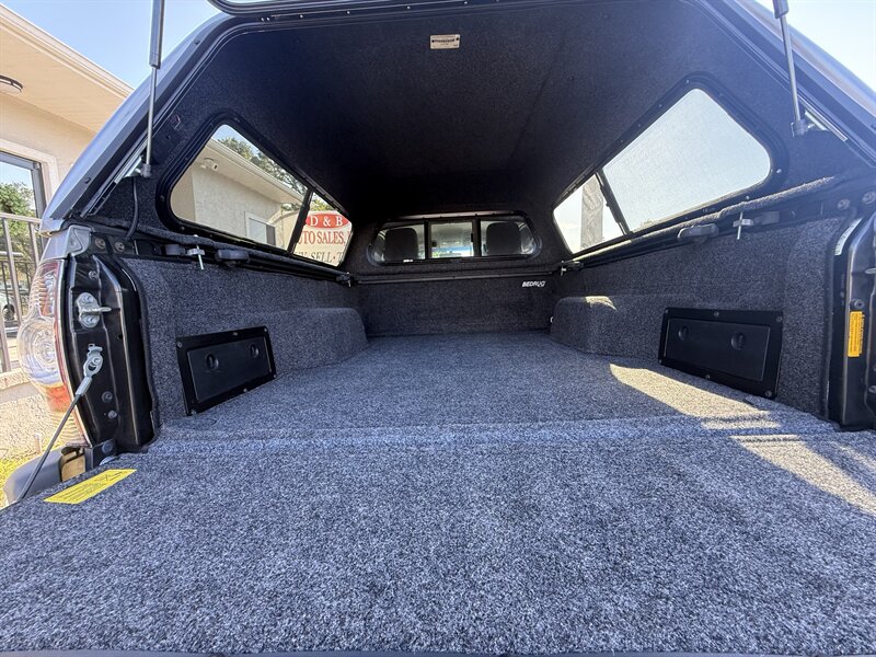 2015 Toyota Tacoma V6 SR5 - Photo 35 - Lecanto, FL 34461