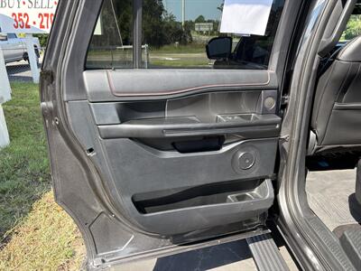 2020 Ford Expedition MAX Limited   - Photo 15 - Lecanto, FL 34461
