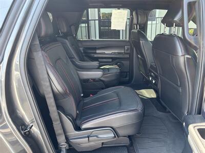 2020 Ford Expedition MAX Limited   - Photo 19 - Lecanto, FL 34461