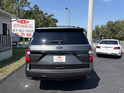 2020 Ford Expedition MAX Limited   - Photo 4 - Lecanto, FL 34461