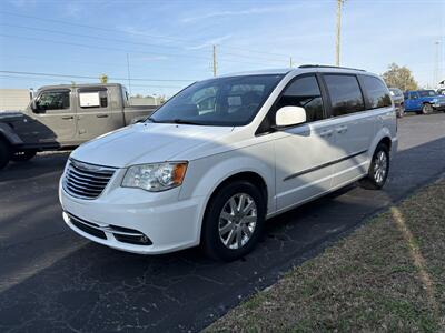 2014 Chrysler Town & Country Touring   - Photo 3 - Lecanto, FL 34461