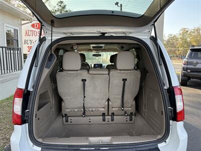 2014 Chrysler Town & Country Touring   - Photo 21 - Lecanto, FL 34461