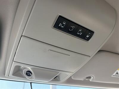 2014 Chrysler Town & Country Touring   - Photo 11 - Lecanto, FL 34461