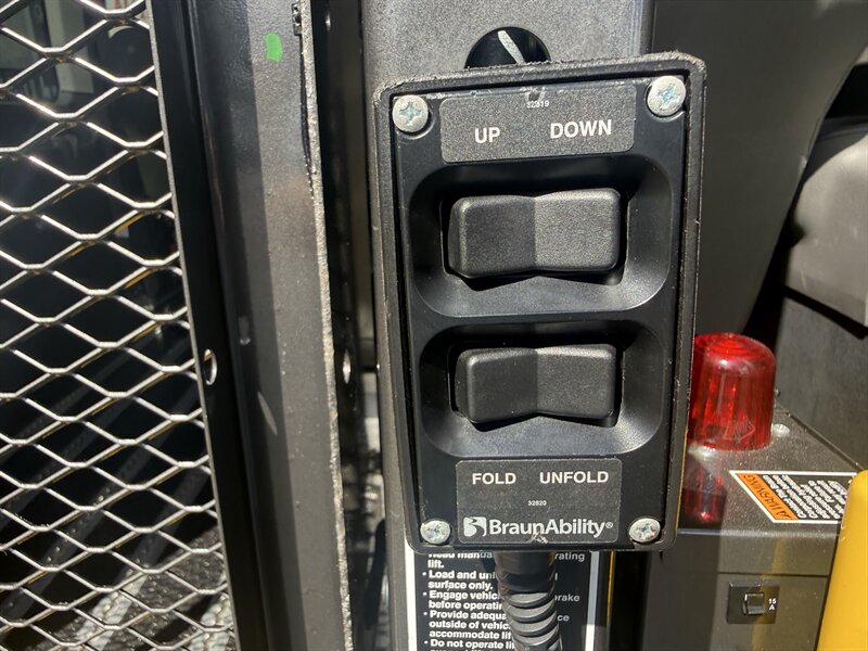 2020 Ford Transit 350 HD XL - Photo 42 - Lecanto, FL 34461