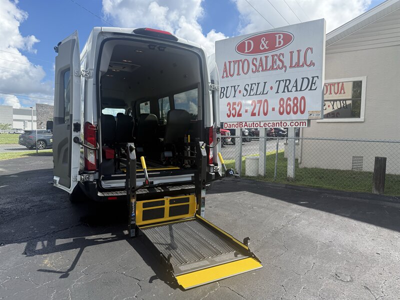 2020 Ford Transit 350 HD XL   - Photo 1 - Lecanto, FL 34461