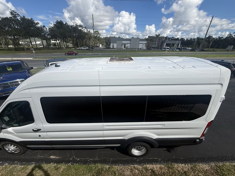 2020 Ford Transit 350 HD XL - Photo 5 - Lecanto, FL 34461