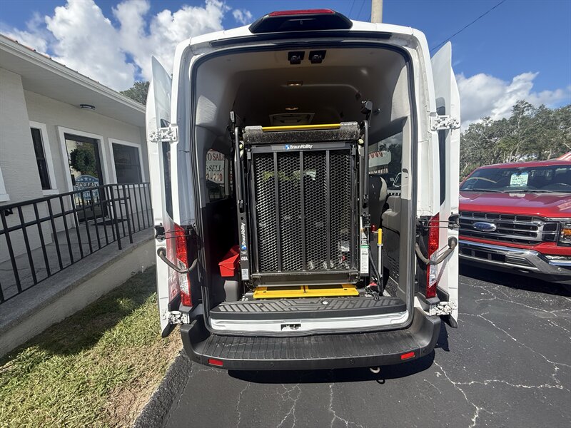 2020 Ford Transit 350 HD XL - Photo 40 - Lecanto, FL 34461