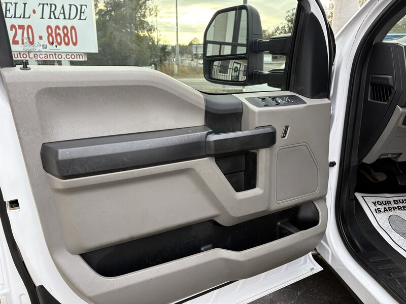 2021 Ford F-250 Super Duty XL - Photo 7 - Lecanto, FL 34461