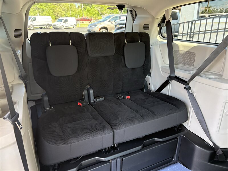 2019 Dodge Grand Caravan SE - Photo 24 - Lecanto, FL 34461