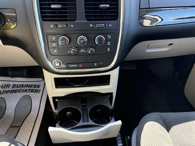 2019 Dodge Grand Caravan SE - Photo 15 - Lecanto, FL 34461