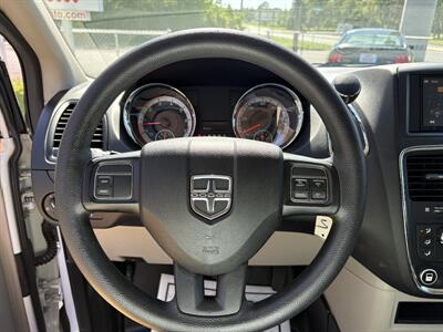 2019 Dodge Grand Caravan SE - Photo 12 - Lecanto, FL 34461