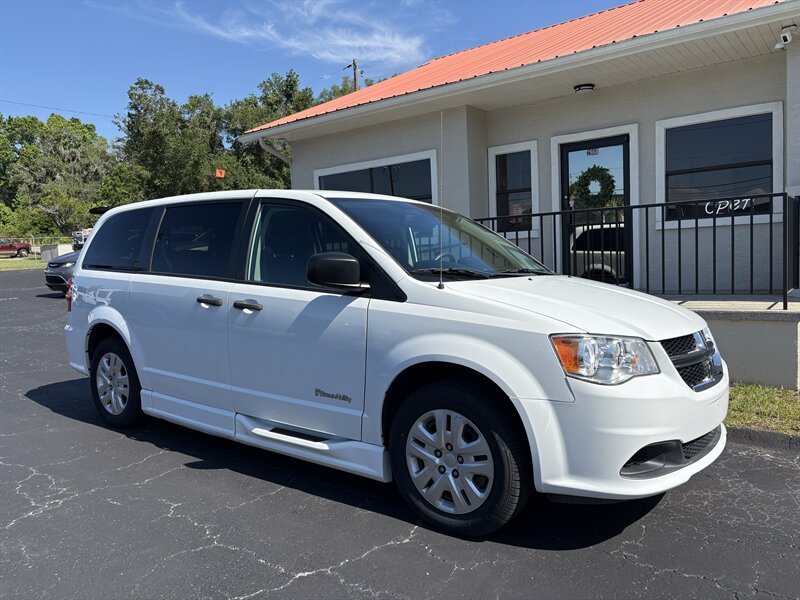 2019 Dodge Grand Caravan's photo